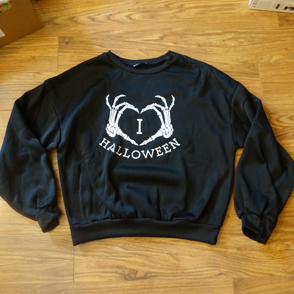 Shein I Heart (Love) Halloween Sweatshirt